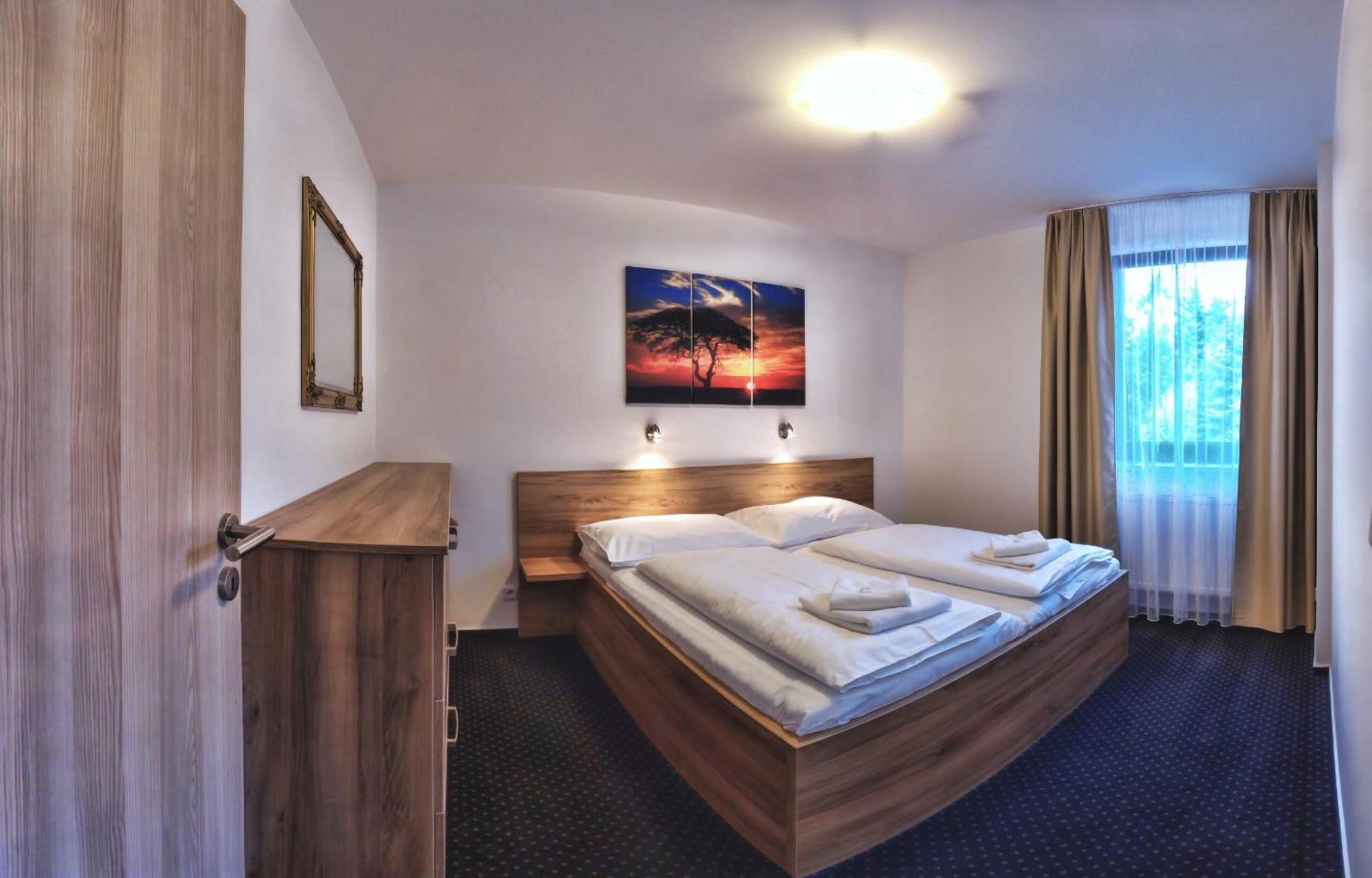 Sport Hotel Centrum Valašské Meziříčí Zewnętrze zdjęcie