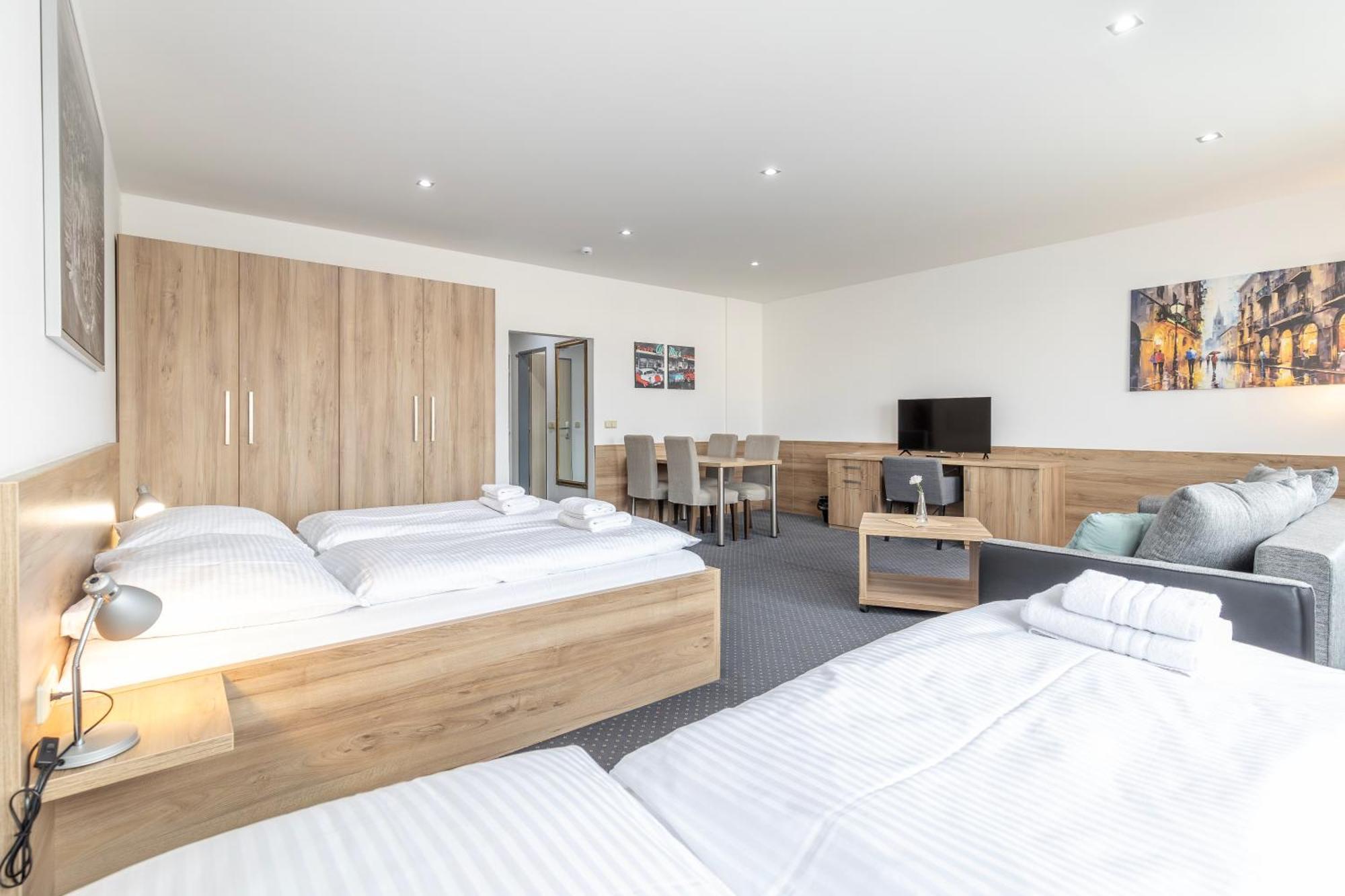 Sport Hotel Centrum Valašské Meziříčí Zewnętrze zdjęcie