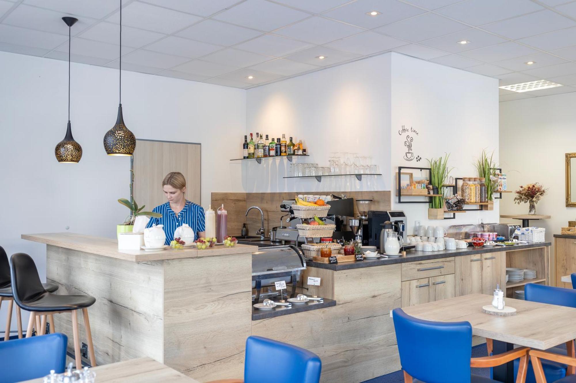 Sport Hotel Centrum Valašské Meziříčí Zewnętrze zdjęcie